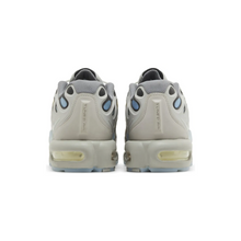 Air Max Plus Drift - "Light Smoke Grey"