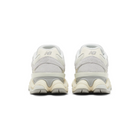 9060 - "Quartz Grey"