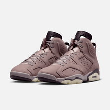 Air Jordan 6 Retro x A Ma Maniere - Malva / Preto / Marrom-acinzentado suave / Rosa